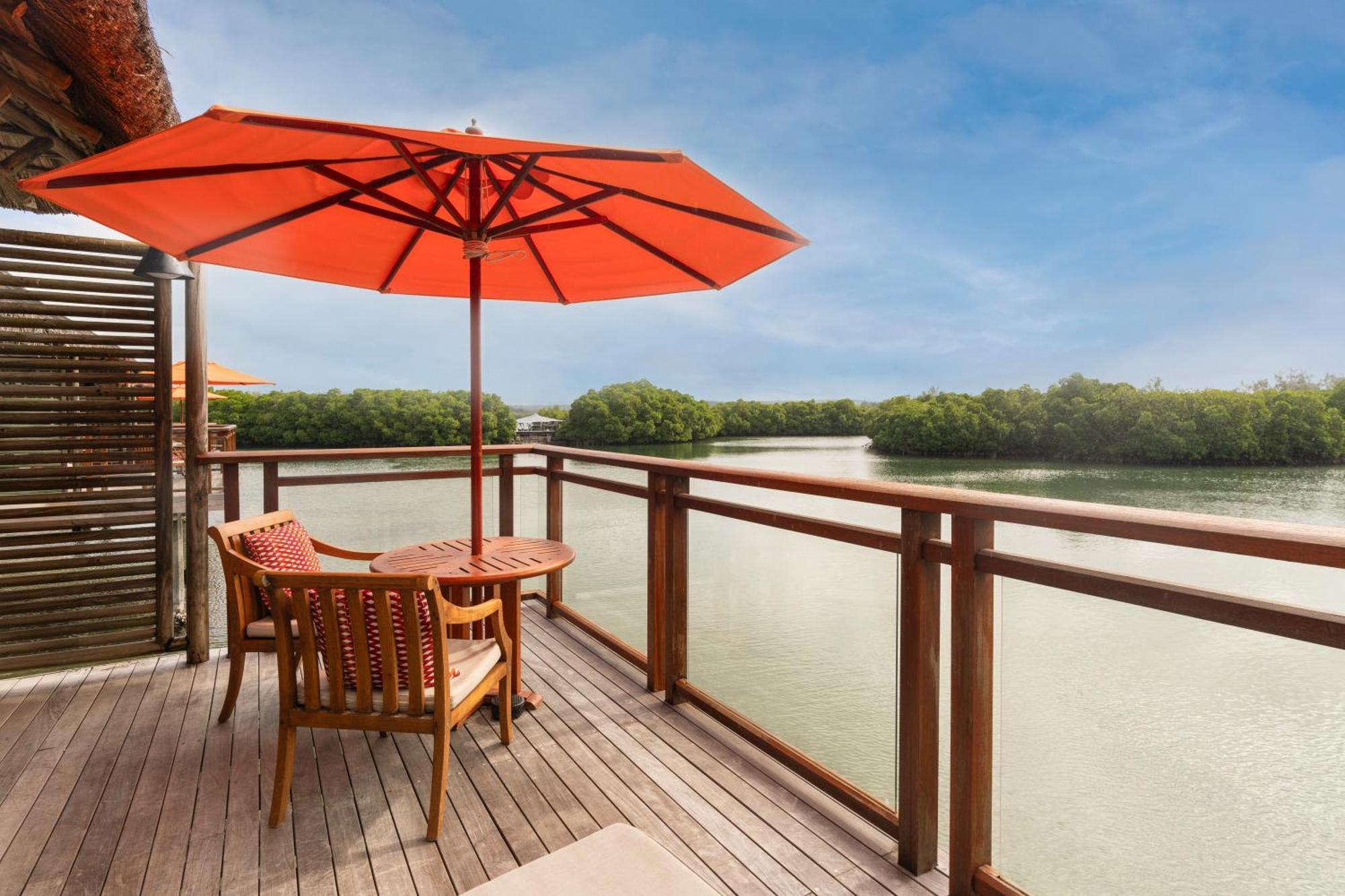 Constance Prince Maurice Poste de Flacq Exterior photo View of the river from the hotel